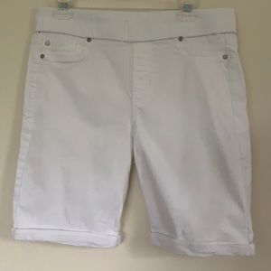 Liverpool stretch shorts